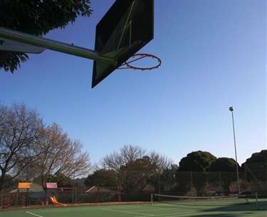 Belmont Park basketball ring