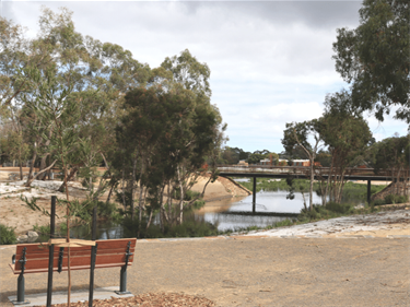 Tarralla Creek Wetlands, Reserve & Trail