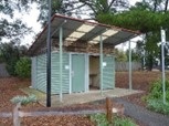 Public toilet in North Ringwood Reserve